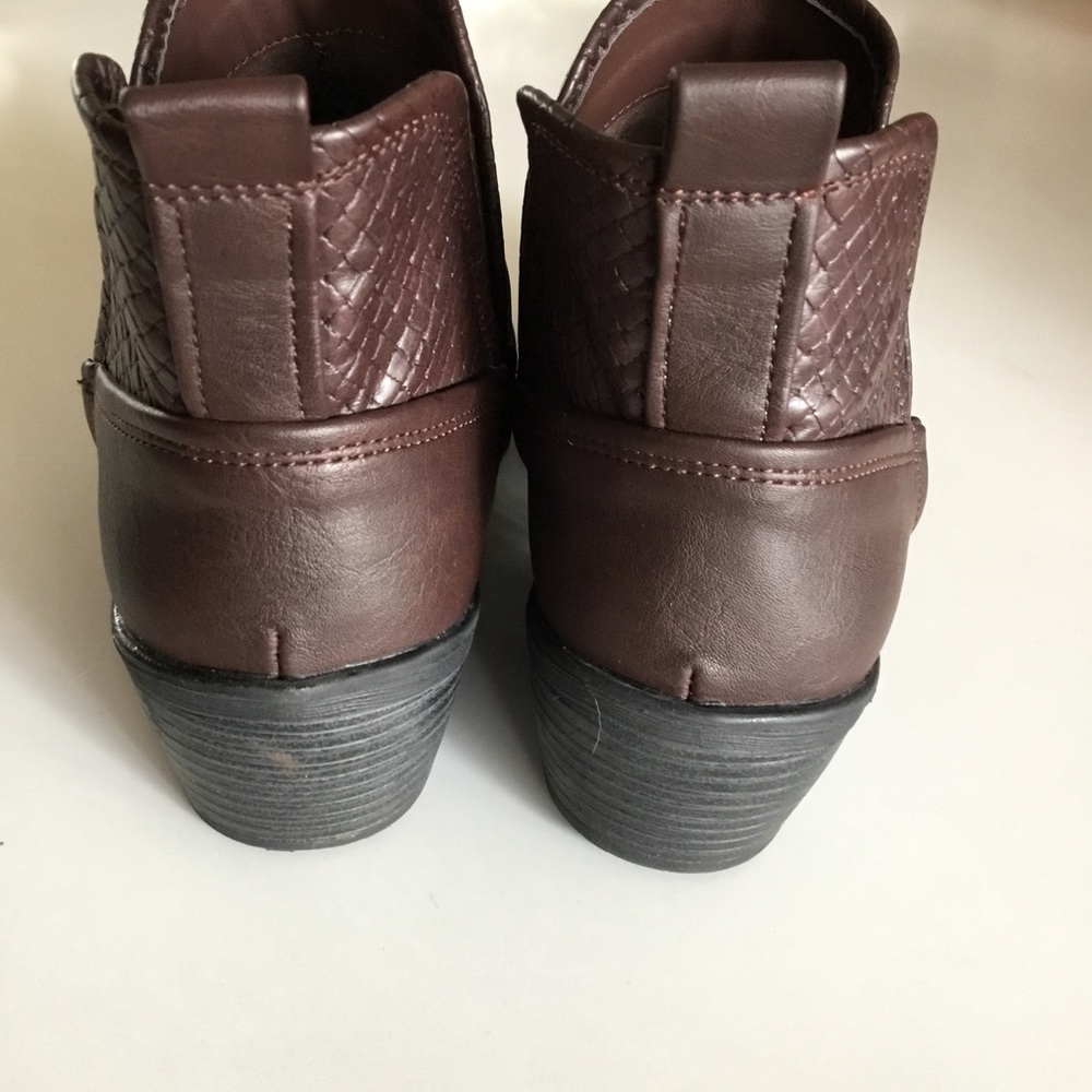 EASY STREET WESTERN STYLE ANKLE BOOTIES - Picture 6 of 12
